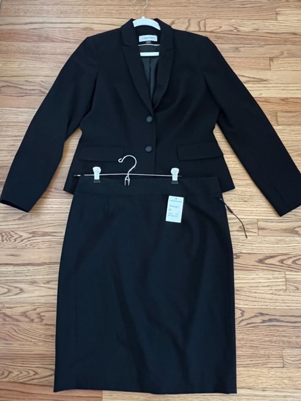 Calvin Klein Womens Blazer Notched 2 Button Black Sz 10 Classic Capsule Neutral - Picture 14 of 14